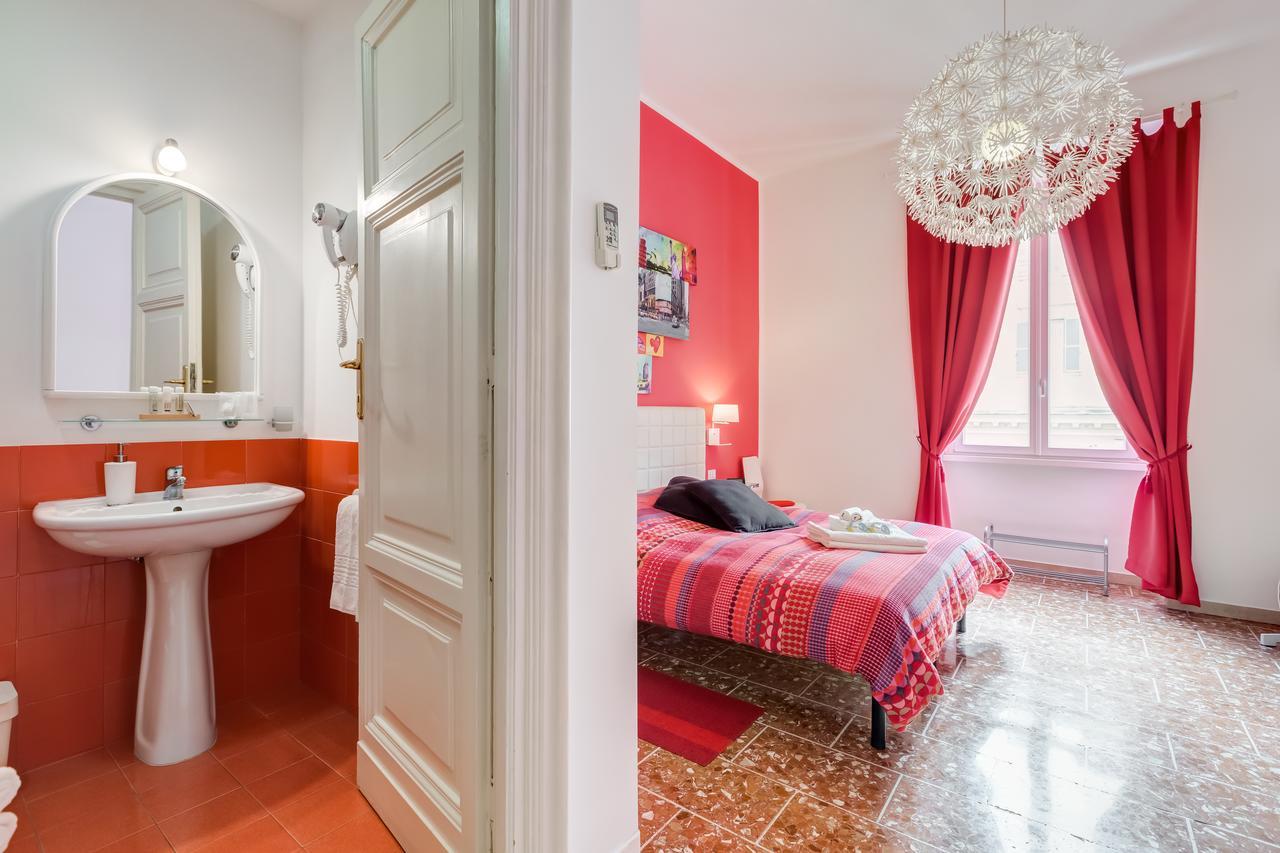 2 Passi Al Colosseo B&B Ρώμη Εξωτερικό φωτογραφία