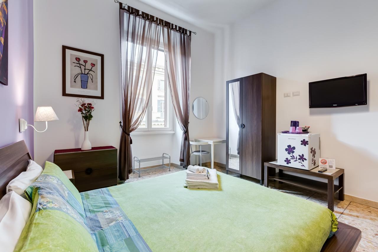 2 Passi Al Colosseo B&B Ρώμη Εξωτερικό φωτογραφία