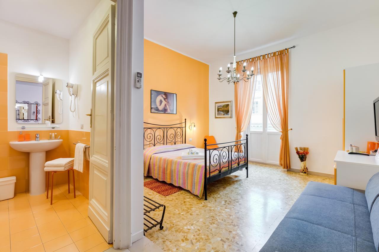 2 Passi Al Colosseo B&B Ρώμη Εξωτερικό φωτογραφία