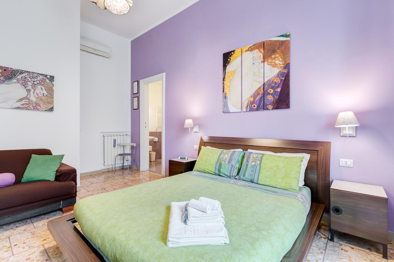 2 Passi Al Colosseo B&B Ρώμη Εξωτερικό φωτογραφία